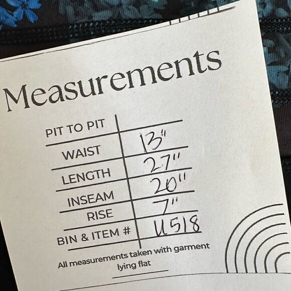 Lululemon Petal Pop Capri Size 6 - Picture 9 of 9